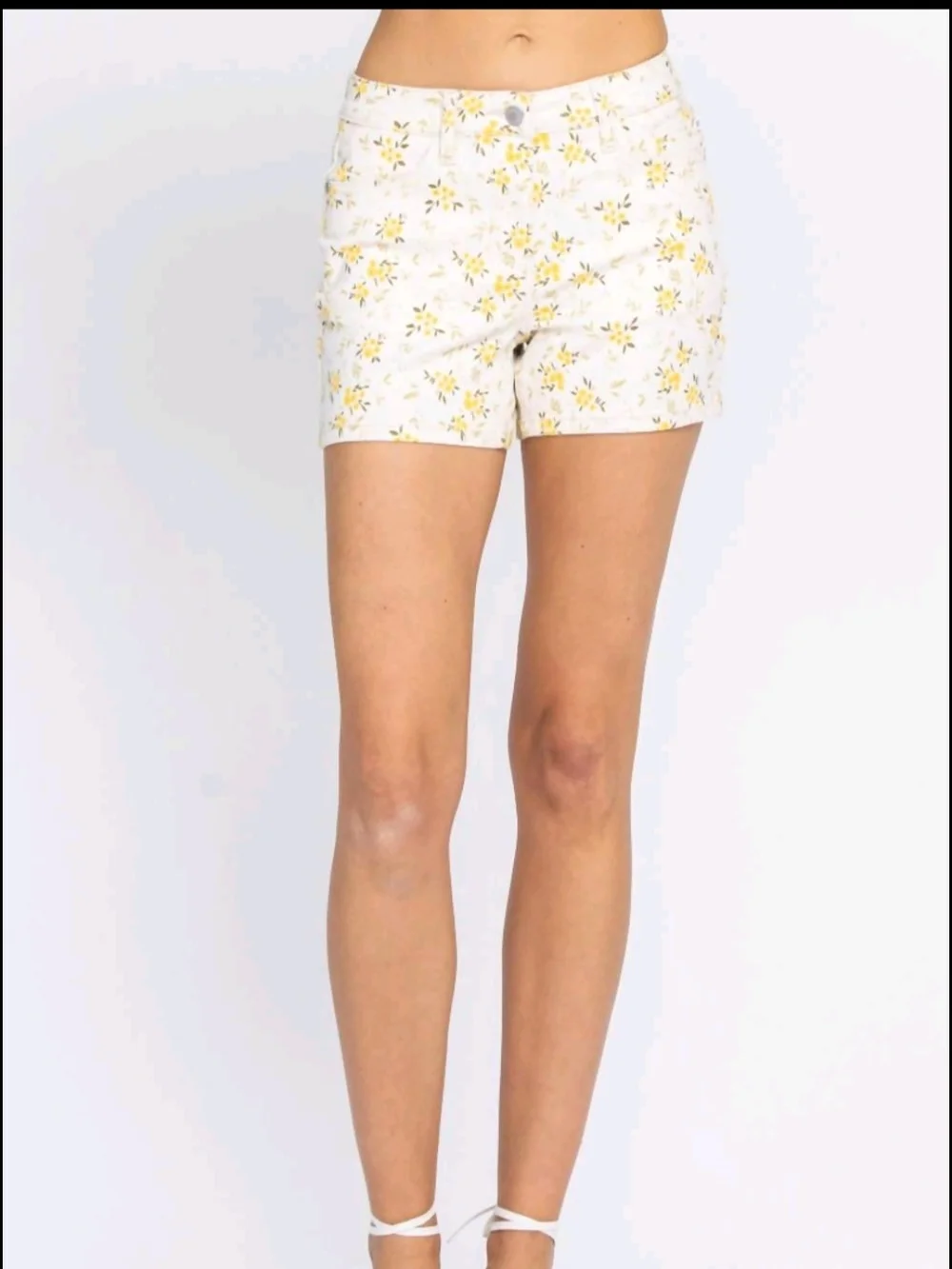 Judy Blue Los Angeles Floral Print Denim Shorts   Women Size M - Picture 3 of 11